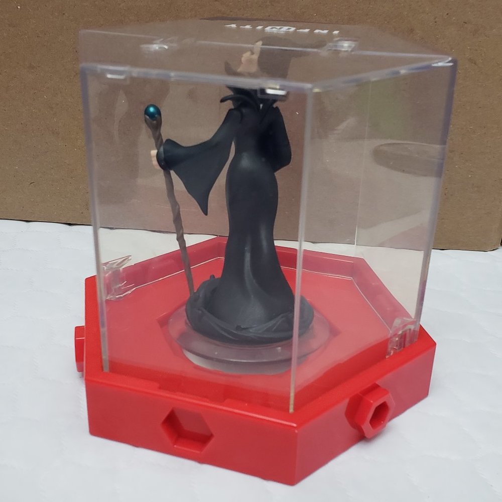 Disney Infinity Maleficent Figure With Display Case - Picture 3 of 4